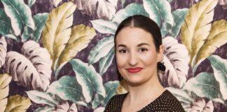 VeGala: take care of yourself and put on makeup without damaging or damaging yourself